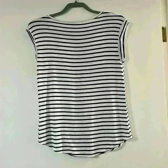 Cupio size s shirt which collar details - Picture 4 of 6